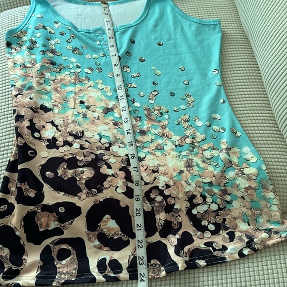Pretty Sleeveless Tank Top - New Without Tags - Picture 6 of 7